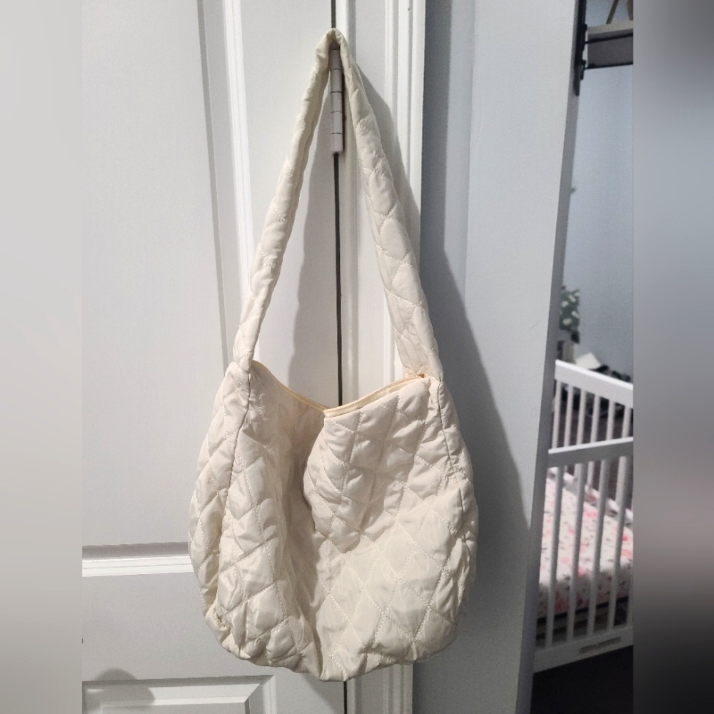 Quilted puffer hobo tote handbag white